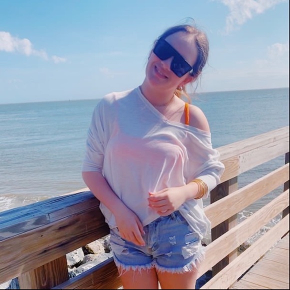 Meet your Posher, Shannell - Picture 1 of 1